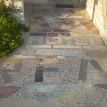 Rea Sun * Naxos City